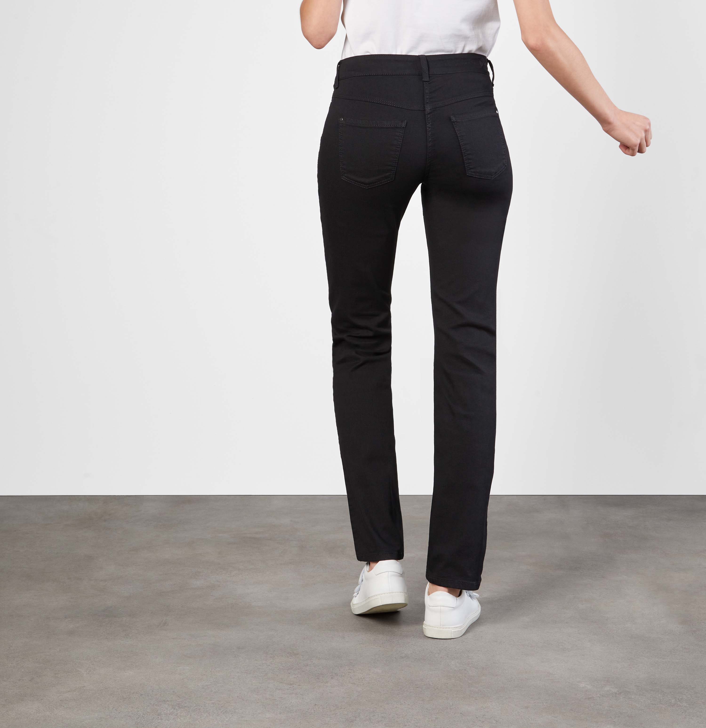 KOL_10_5401-90-0355L_D999_08