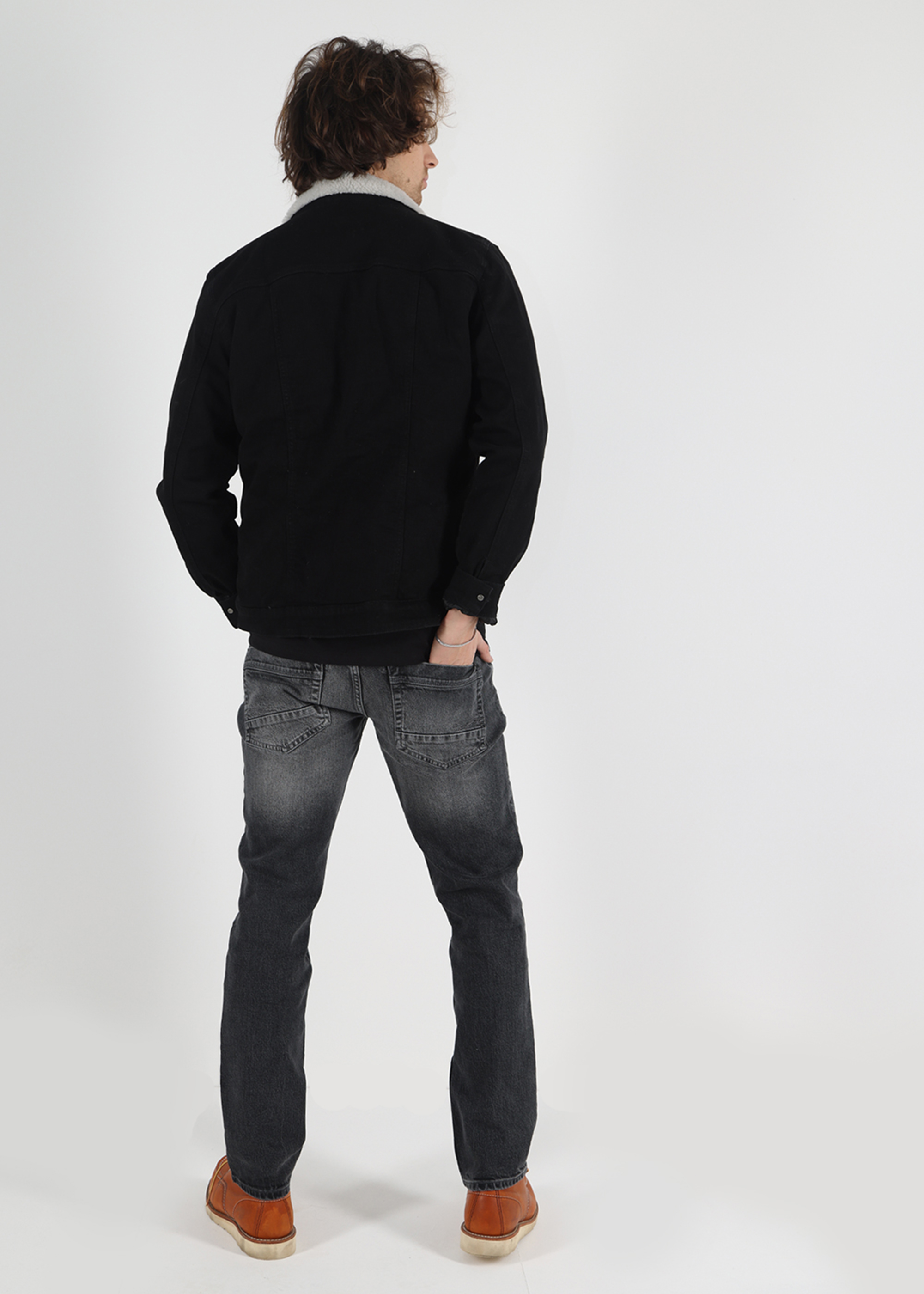 au23_1009_3664_10-jpg