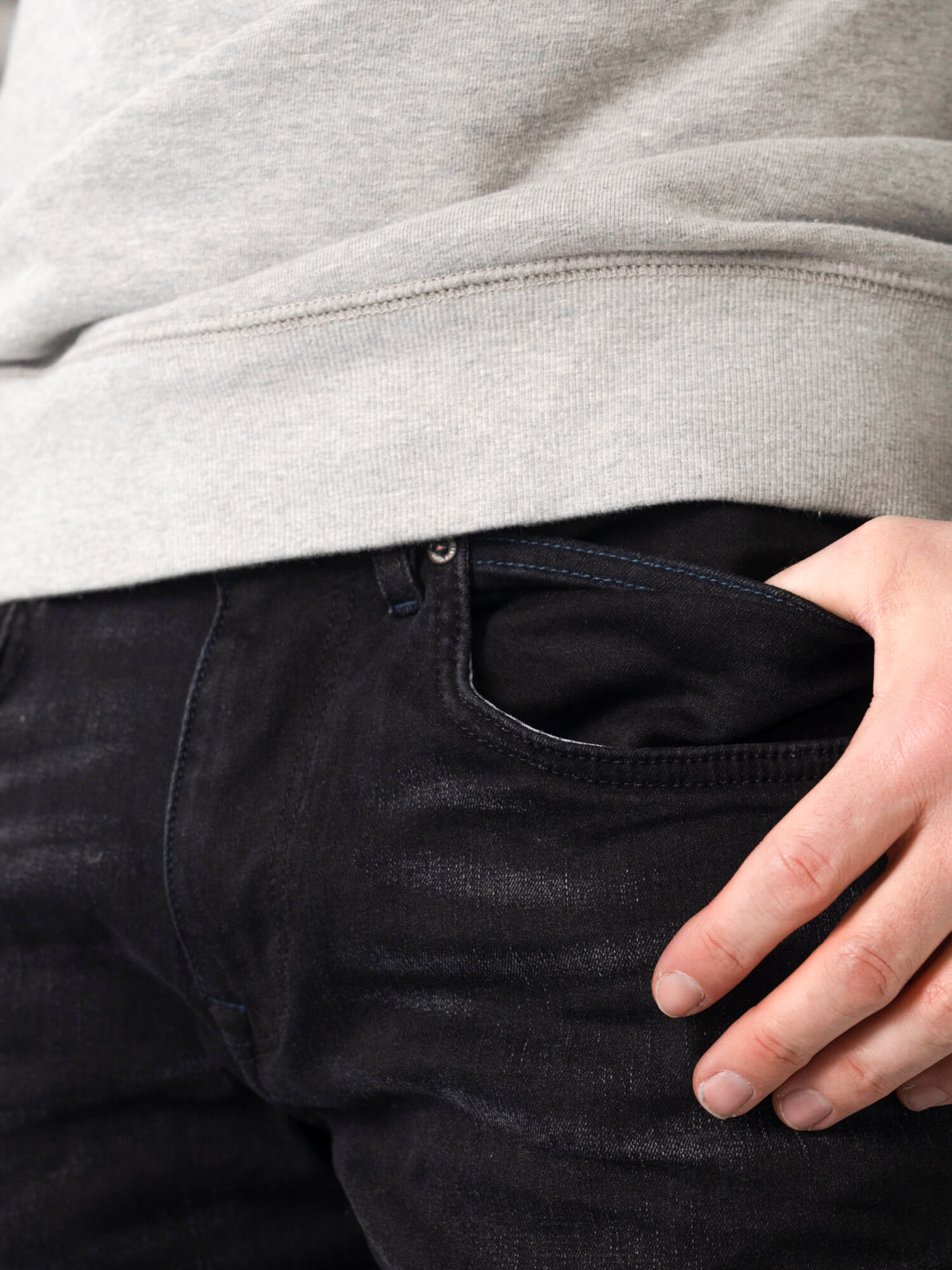 Petrol-Indus_NOOS-NOOS_9705_RUSSEL_6-jpg