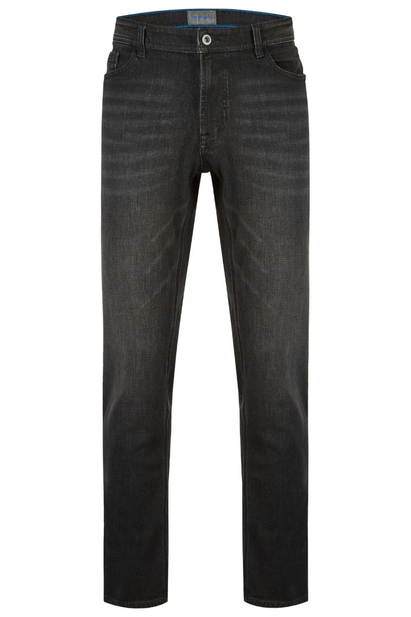 HATTRIC HUNTER black used 688875 8327.08