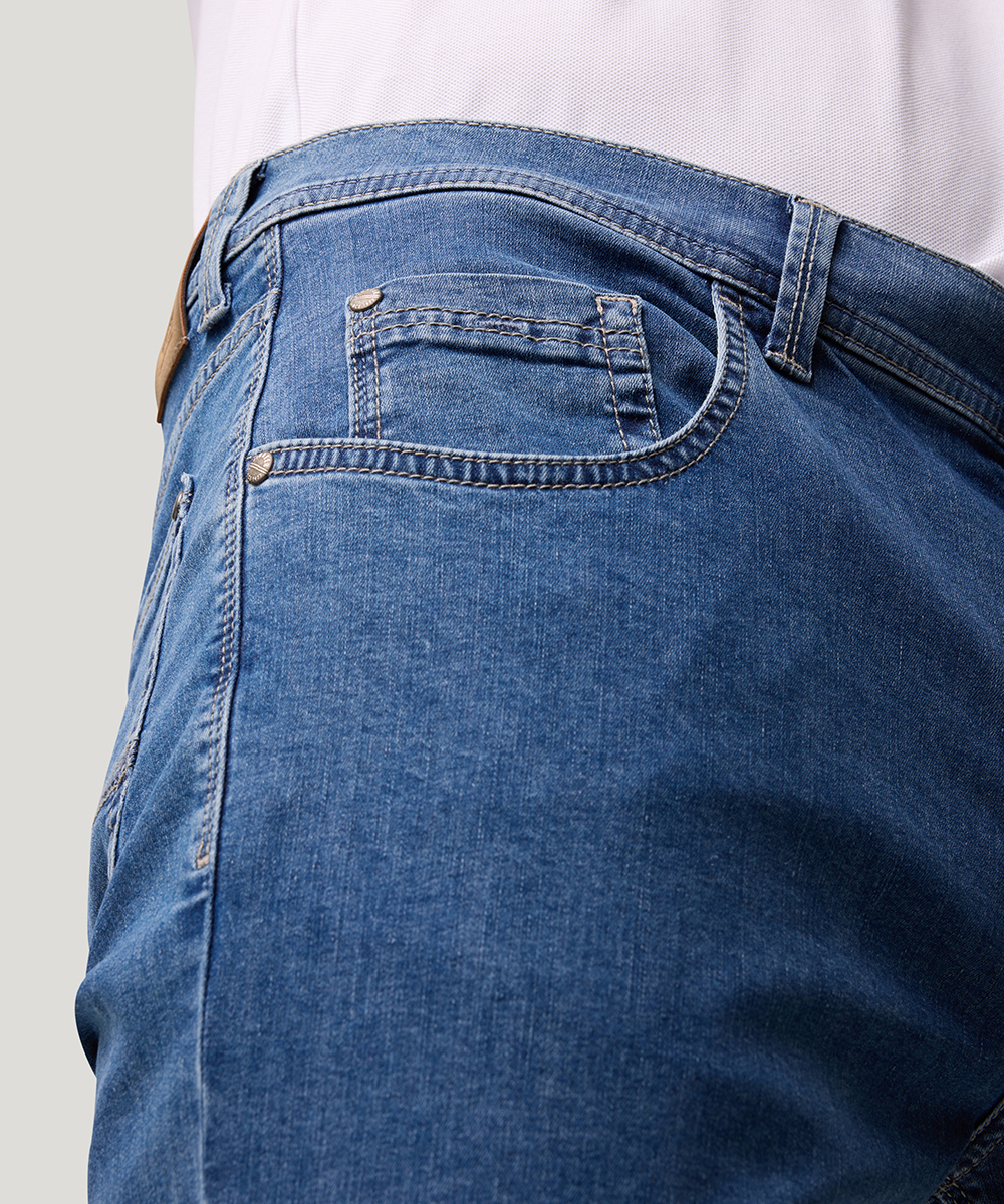 PIONEER_FruhjahrSommer-2025_6821_P0-168016521-6821_6-jpg