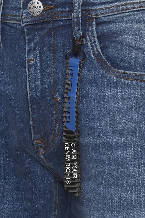 6708652e-fa45-4bed-9046-441048b84c12