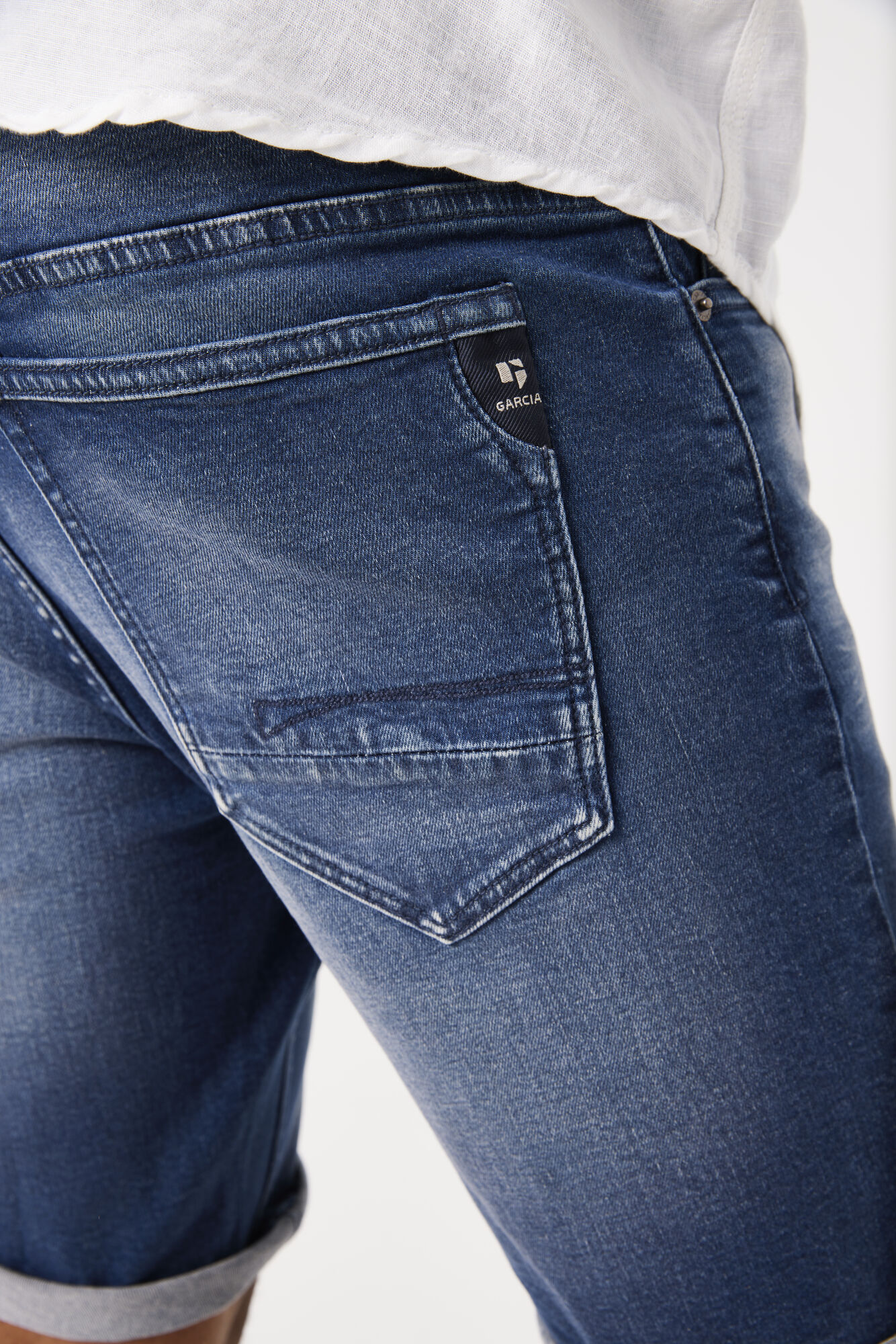 Garcia_springsummer-2025_8185_615-8185_2-jpg