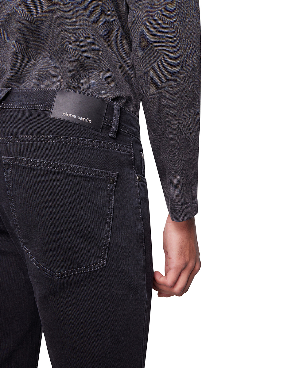 PIERRE-CARDI_HerbstWinter-2024_9801_C7-309407765-9801_4-jpg