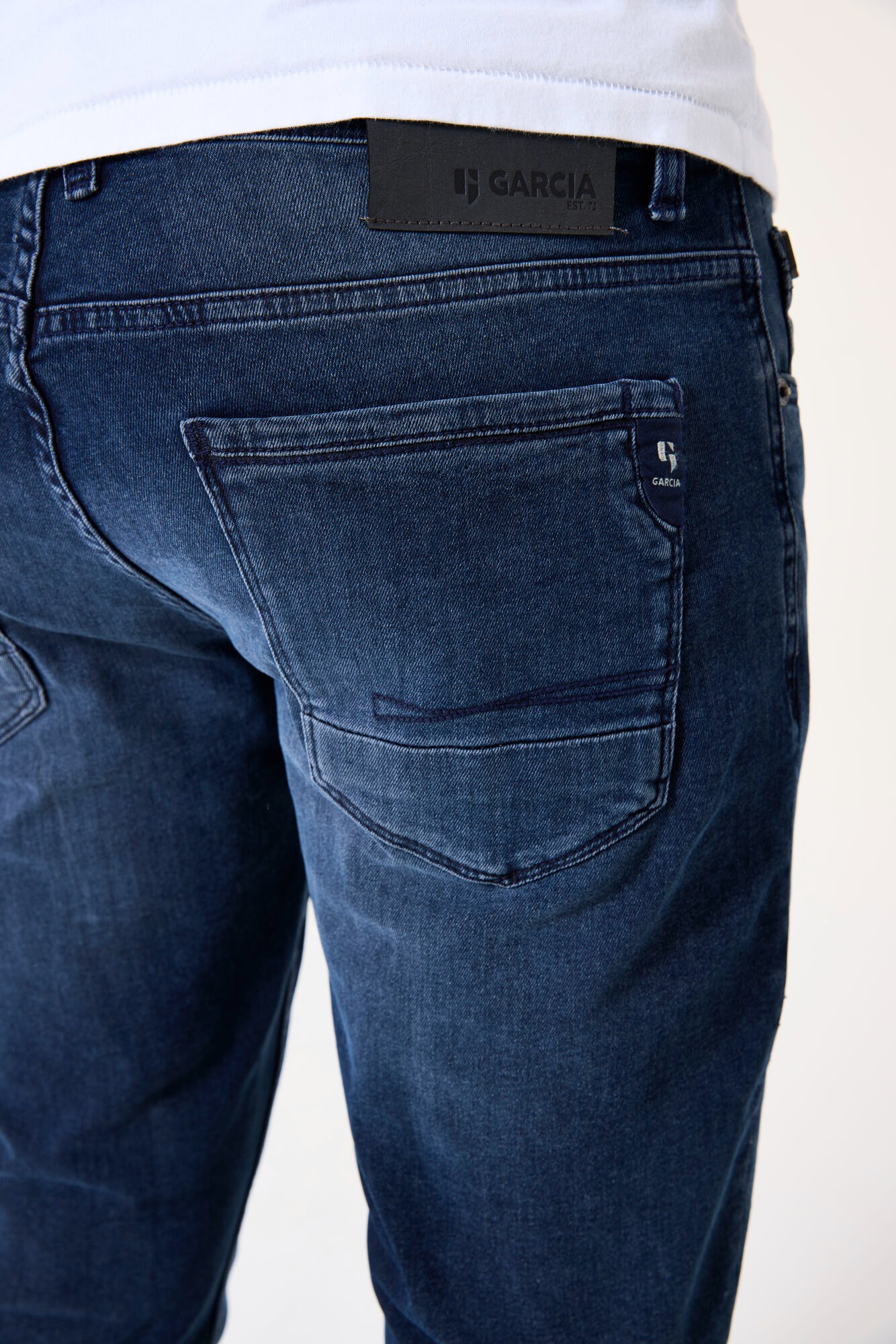 imgi_5_630-7015-flatshots-detail-2000-a1d47064-jpg