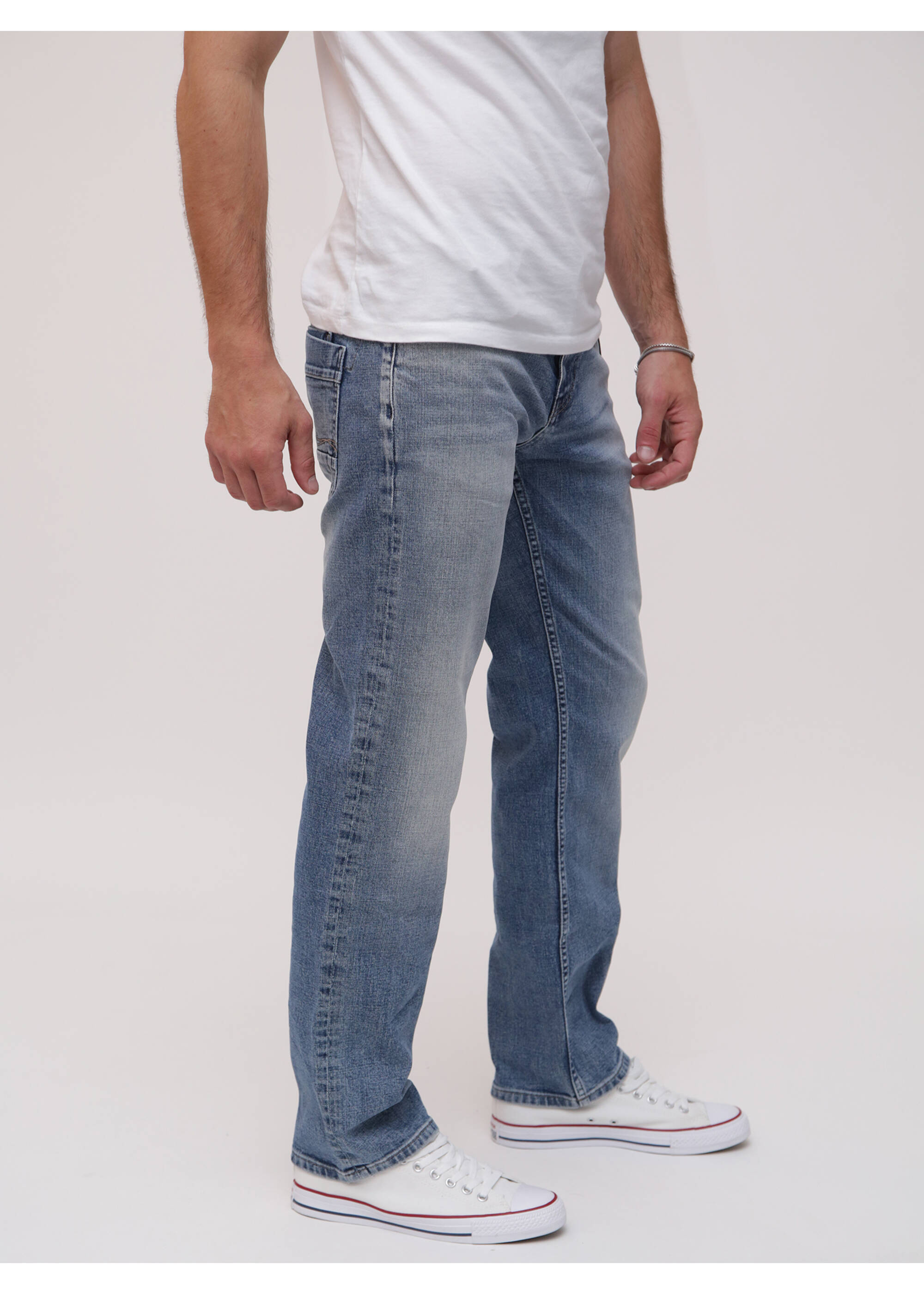 MOD-SP22-1006-3583_10_2000x2800