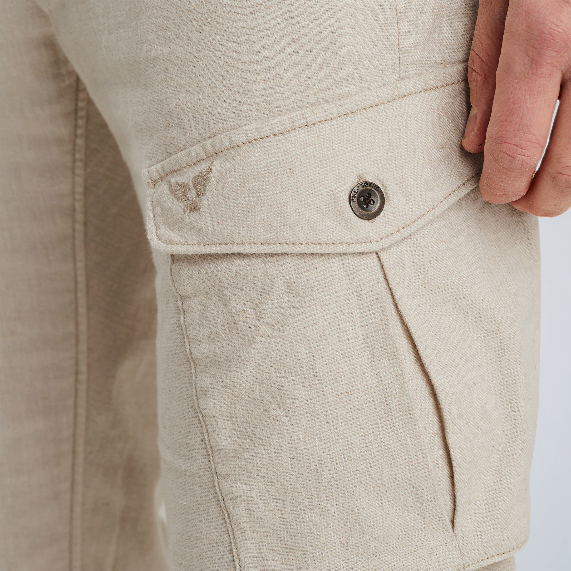 PTR2504646-7029_model_6-jpg