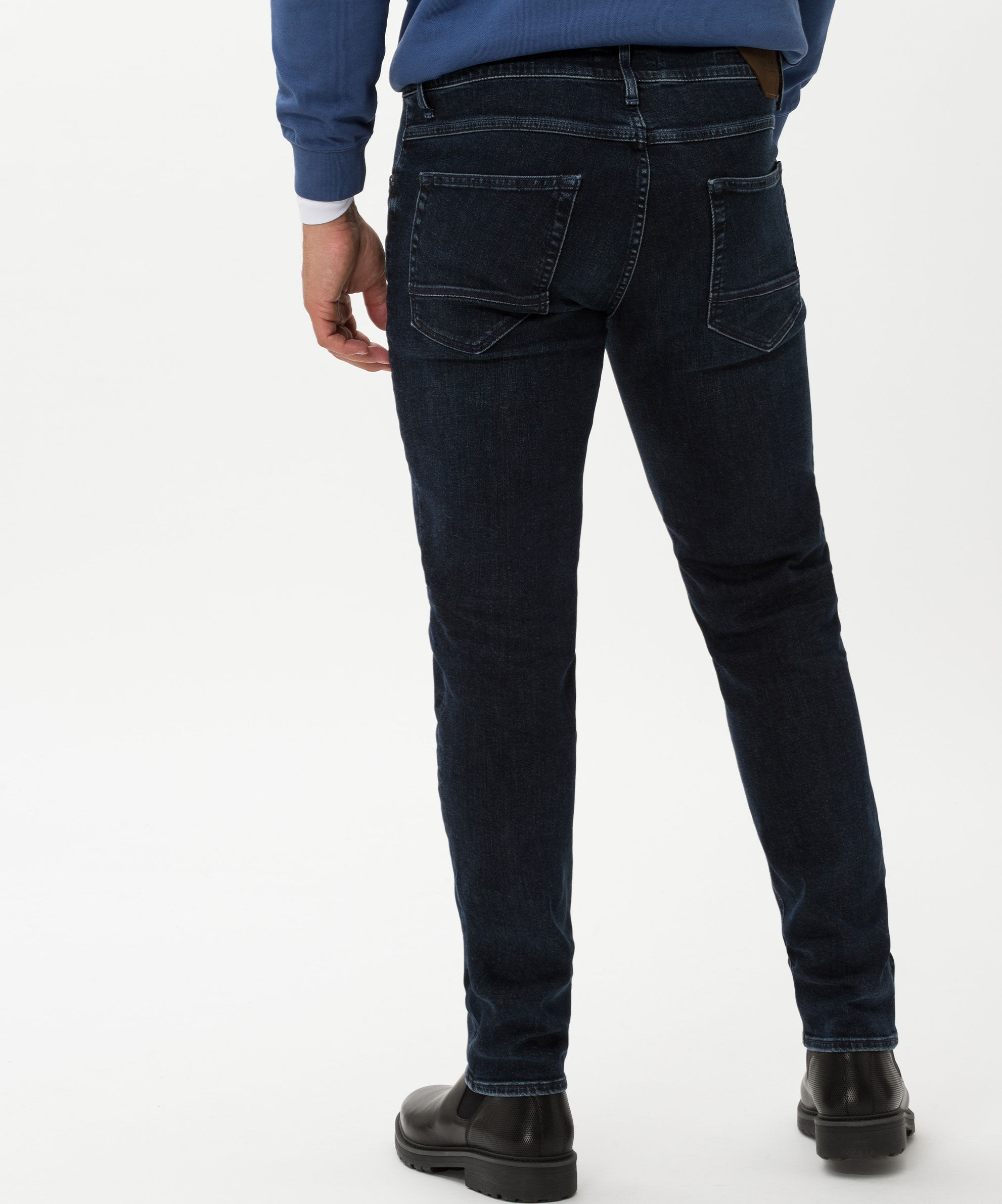 BRAX_221_25_856604_7960820_4