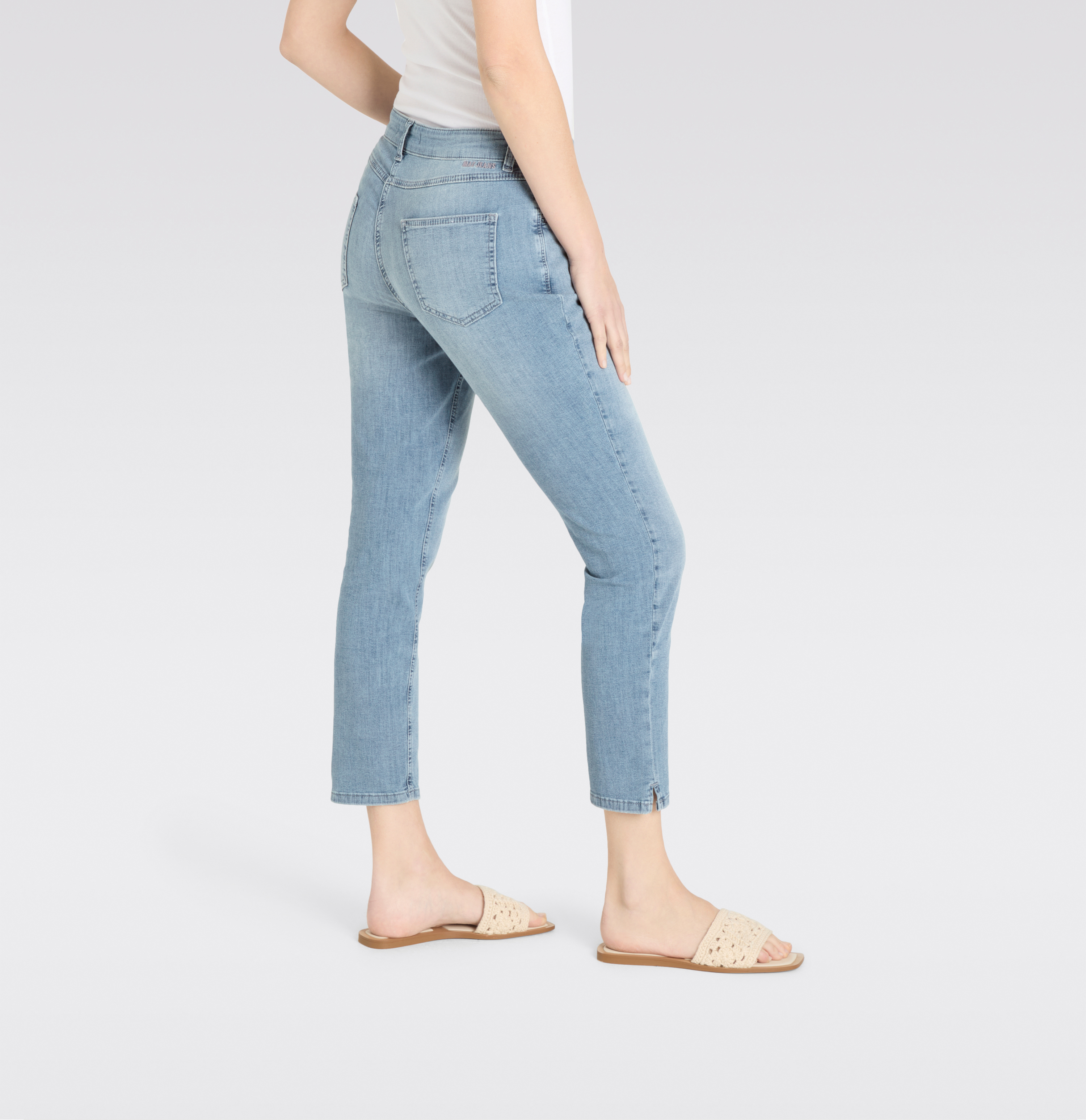 MAC_Summer-2025_D400_5045-90-0344-D400_11-jpg