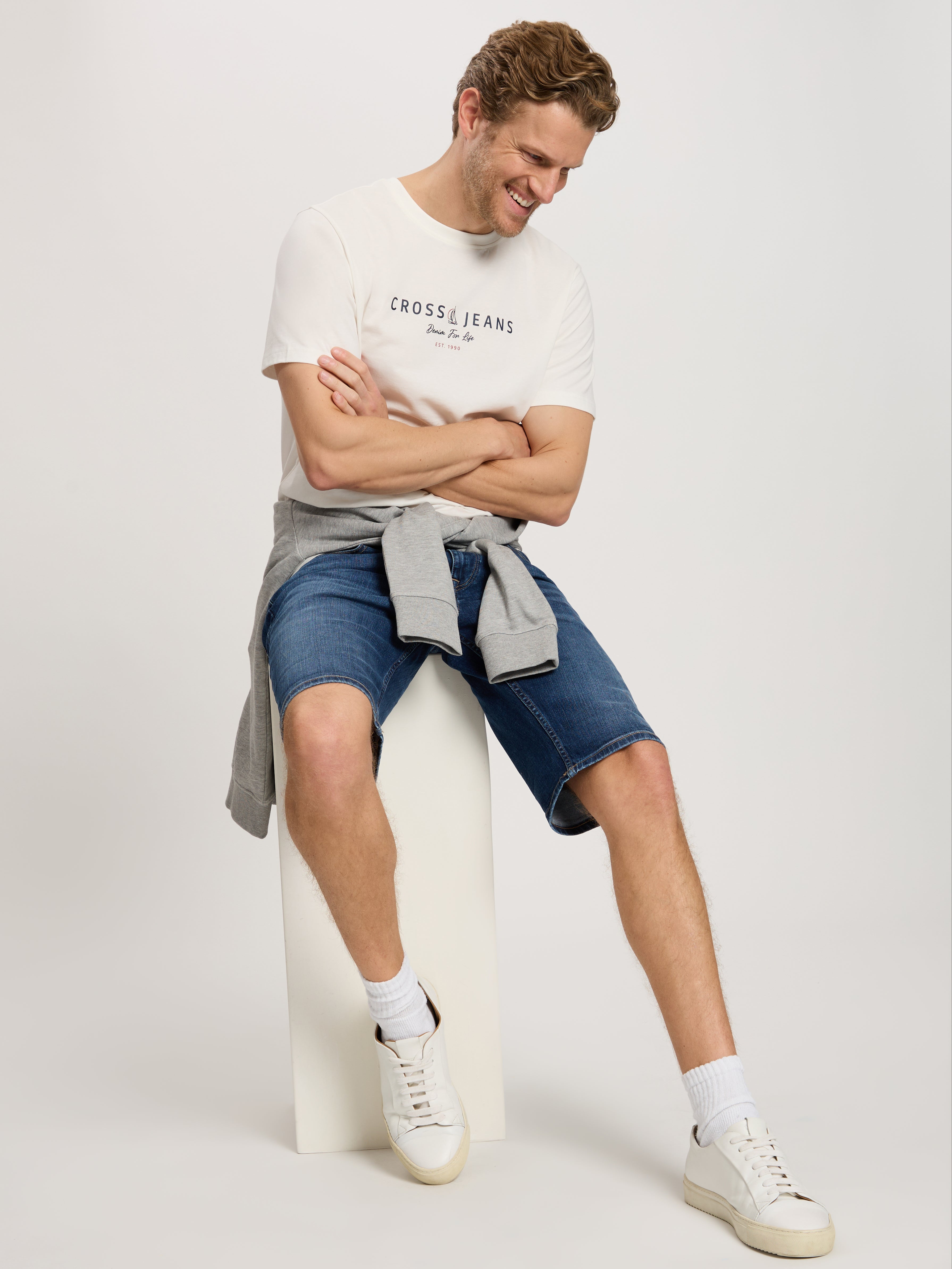 A_565_291_cross_jeans_null-3-jpg