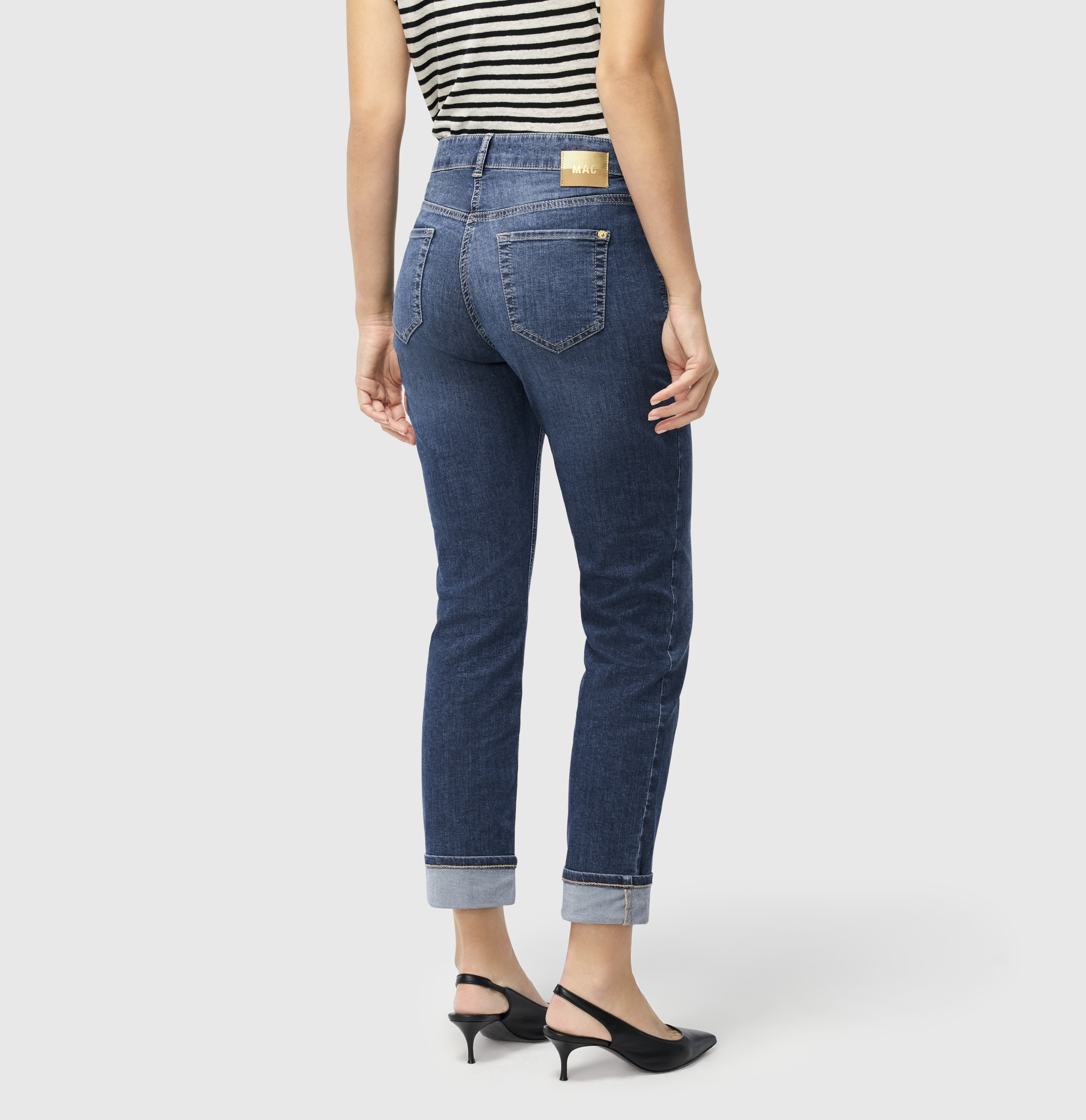 MAC_Spring-2025_D657_5714-90-0391L-D657_2-jpg