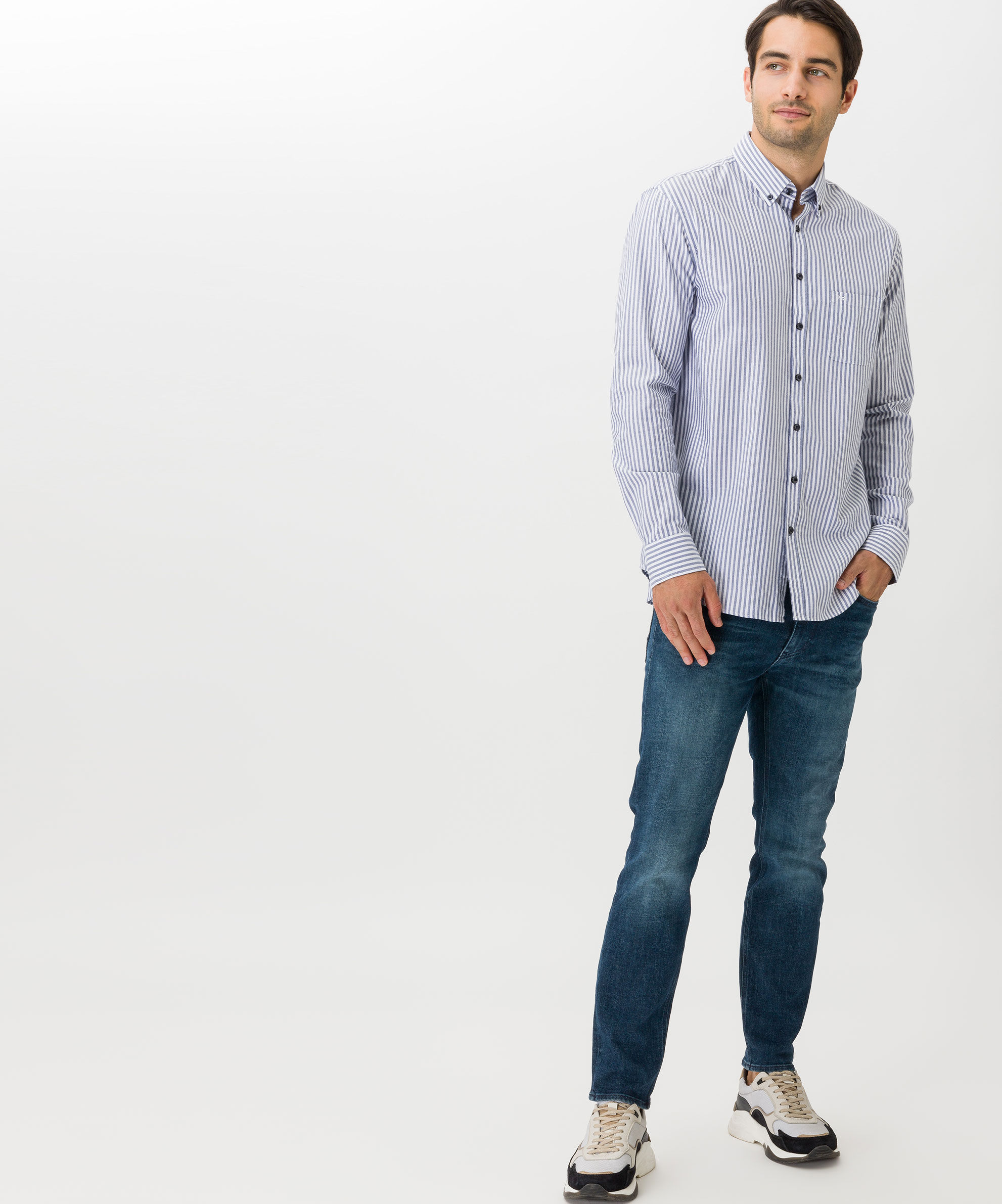 BRAX_222_24_816607_7960820_3