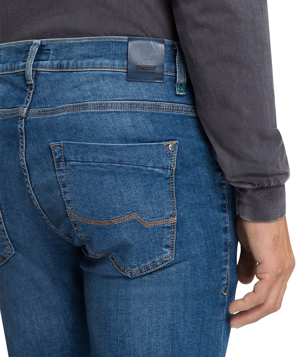 PIONEER_HerbstWinter-2021_6815_P01616100006550-6815_6