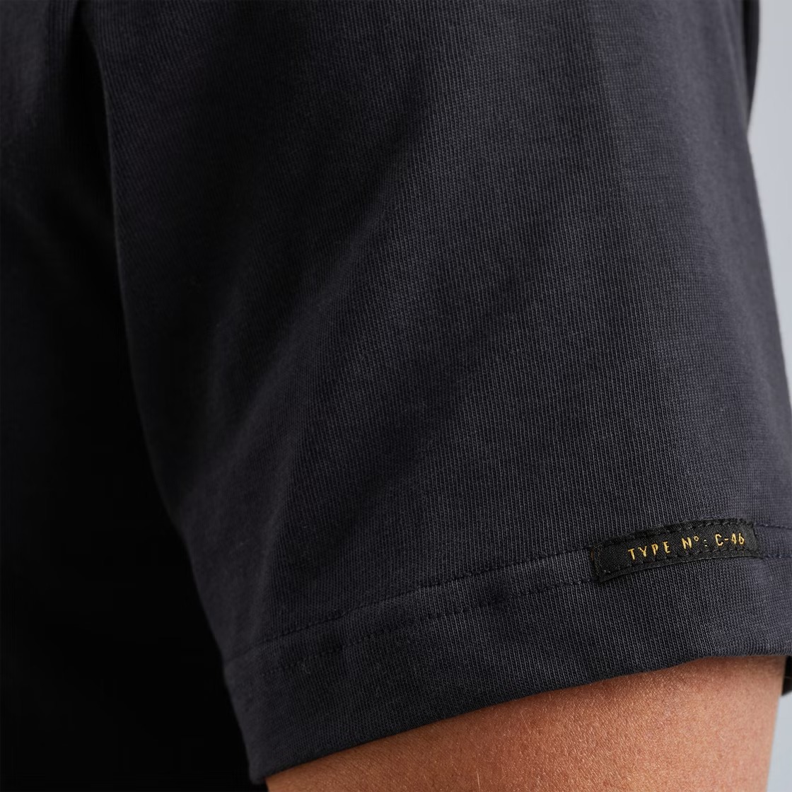 b20vbWVkaWEvMTczNzU0MzkzOC9jYXRhbG9nL3Byb2R1Y3QvdXBsb2FkL1BUU1MyNTAzNTcwLTUyODFfbW9kZWxfNS5qcGc-jpeg