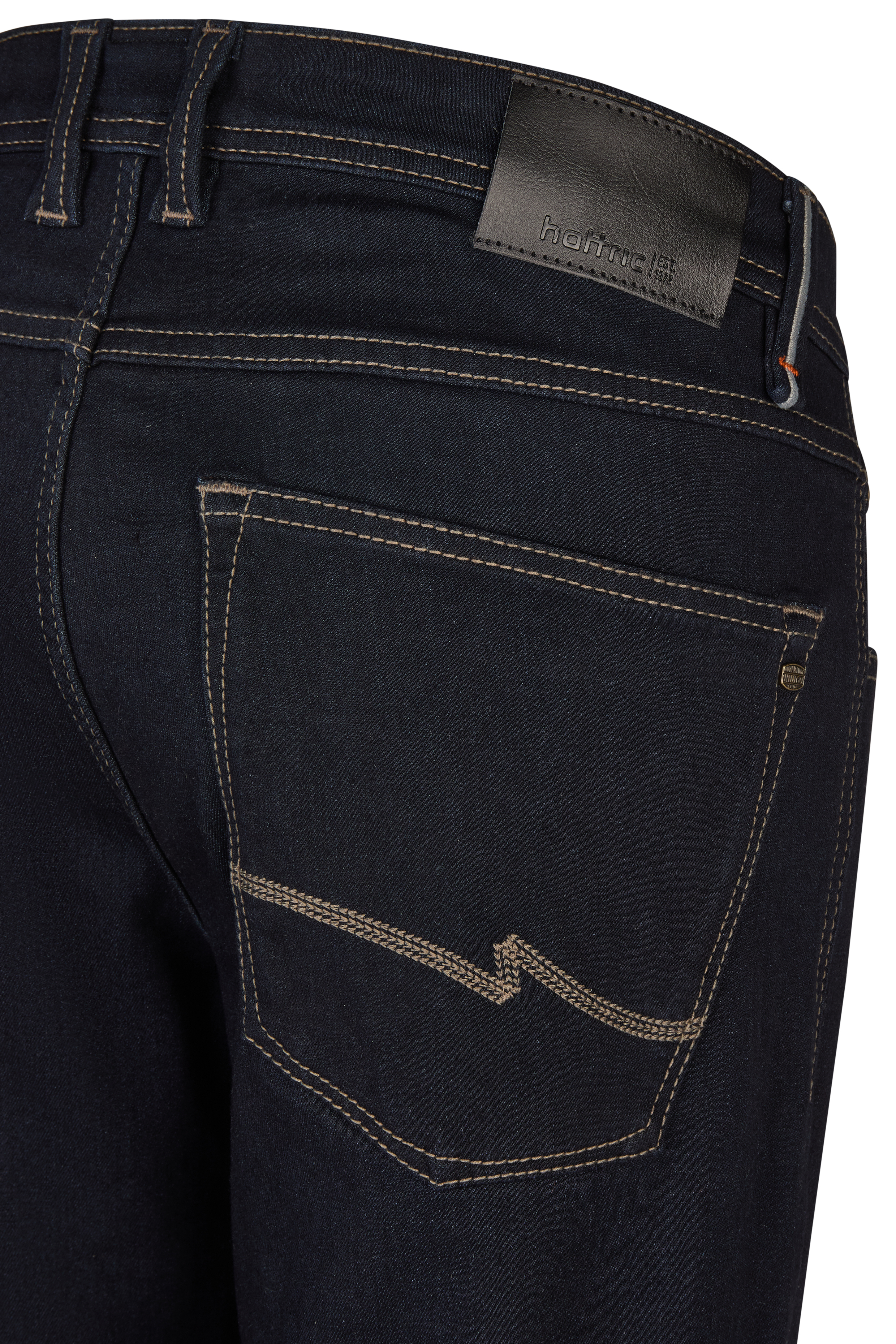 hattric-_25HW_45_689075-6231-45_3-jpg