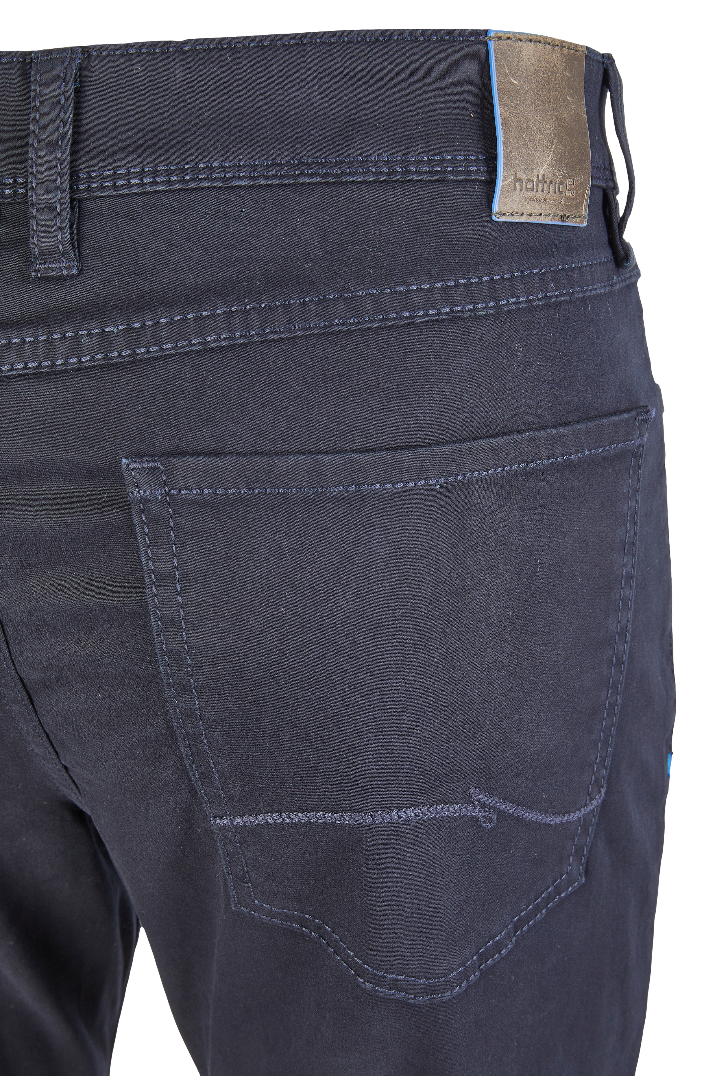 hattric_21HW_42_688405620942_5