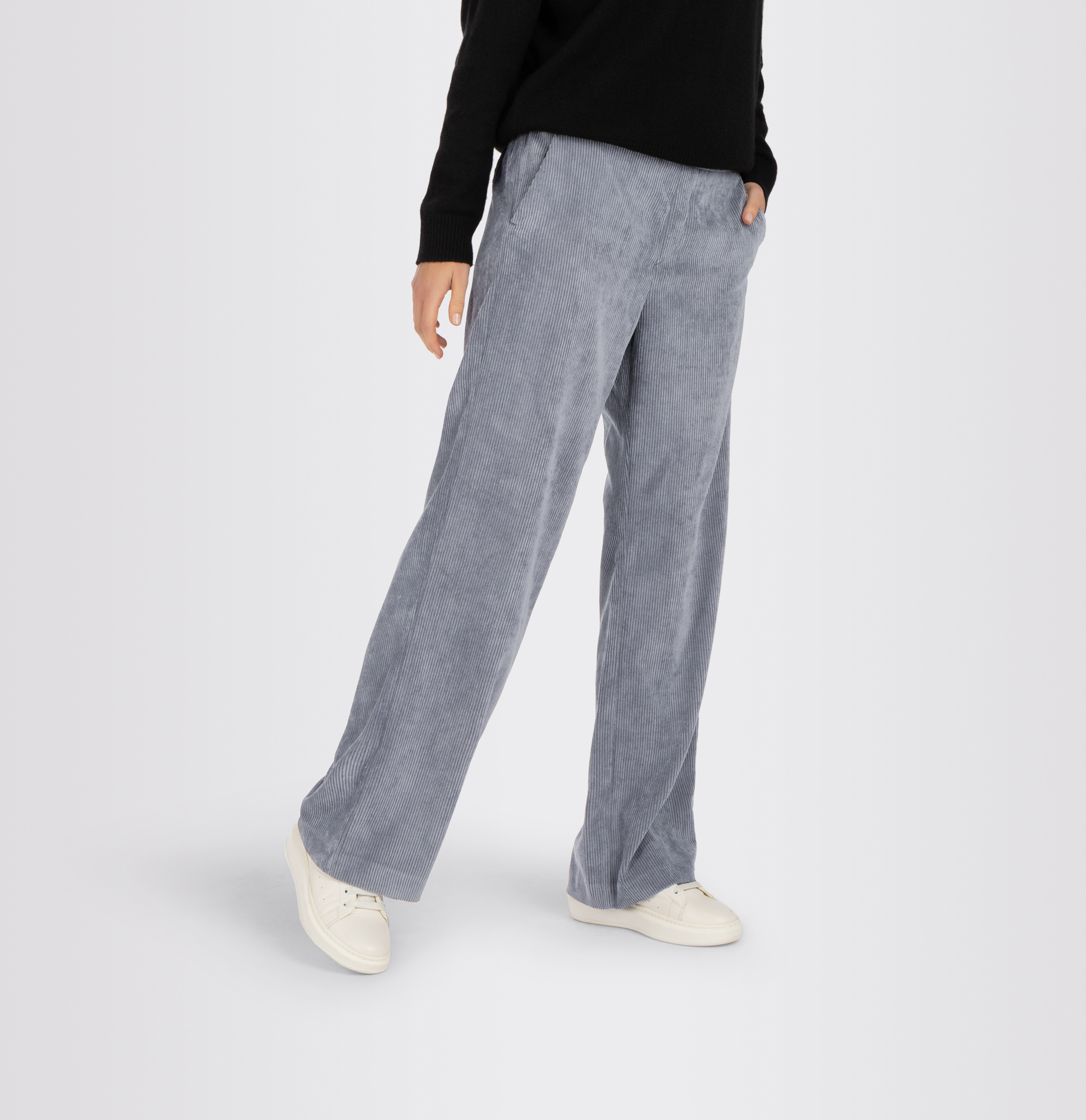 MAC_Autumn-2024_060_3051-00-0410-060_4-jpg