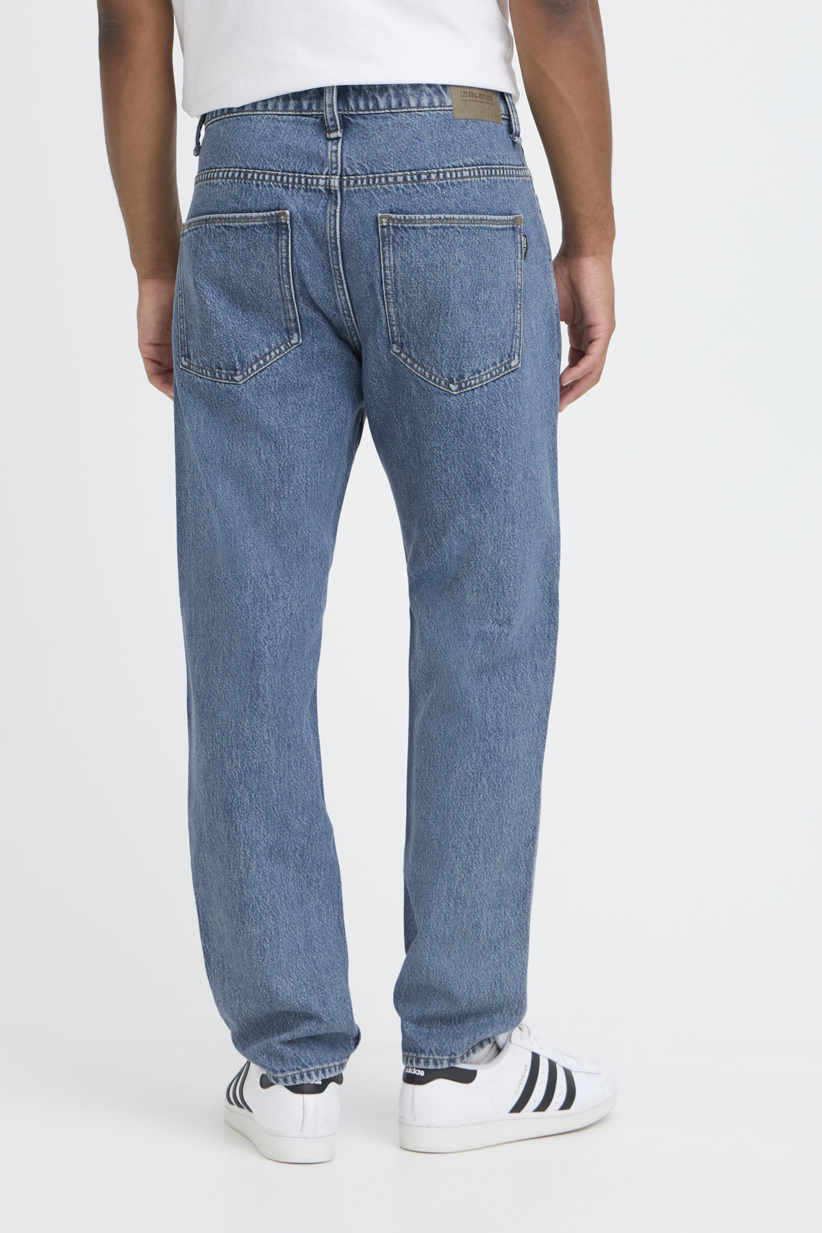 20720288_200291_550-jpeg