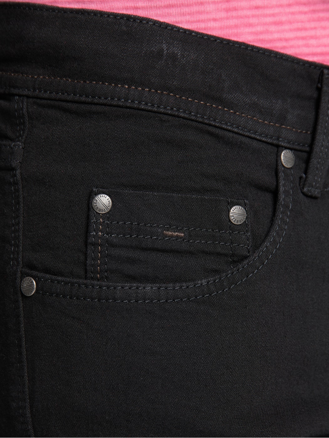 PIONEER_FruehjahrSommer-2020_05_0168000009403-05_4