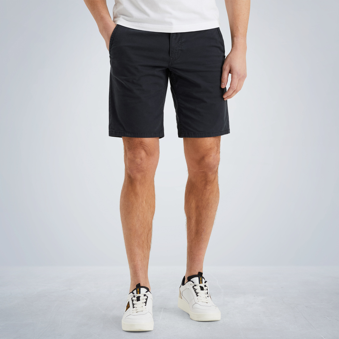 PSH2504663-5281_model_1-jpg PME LEGEND AMERICAN CLASSIC CHINO SHORTS navy PSH2504663-5281