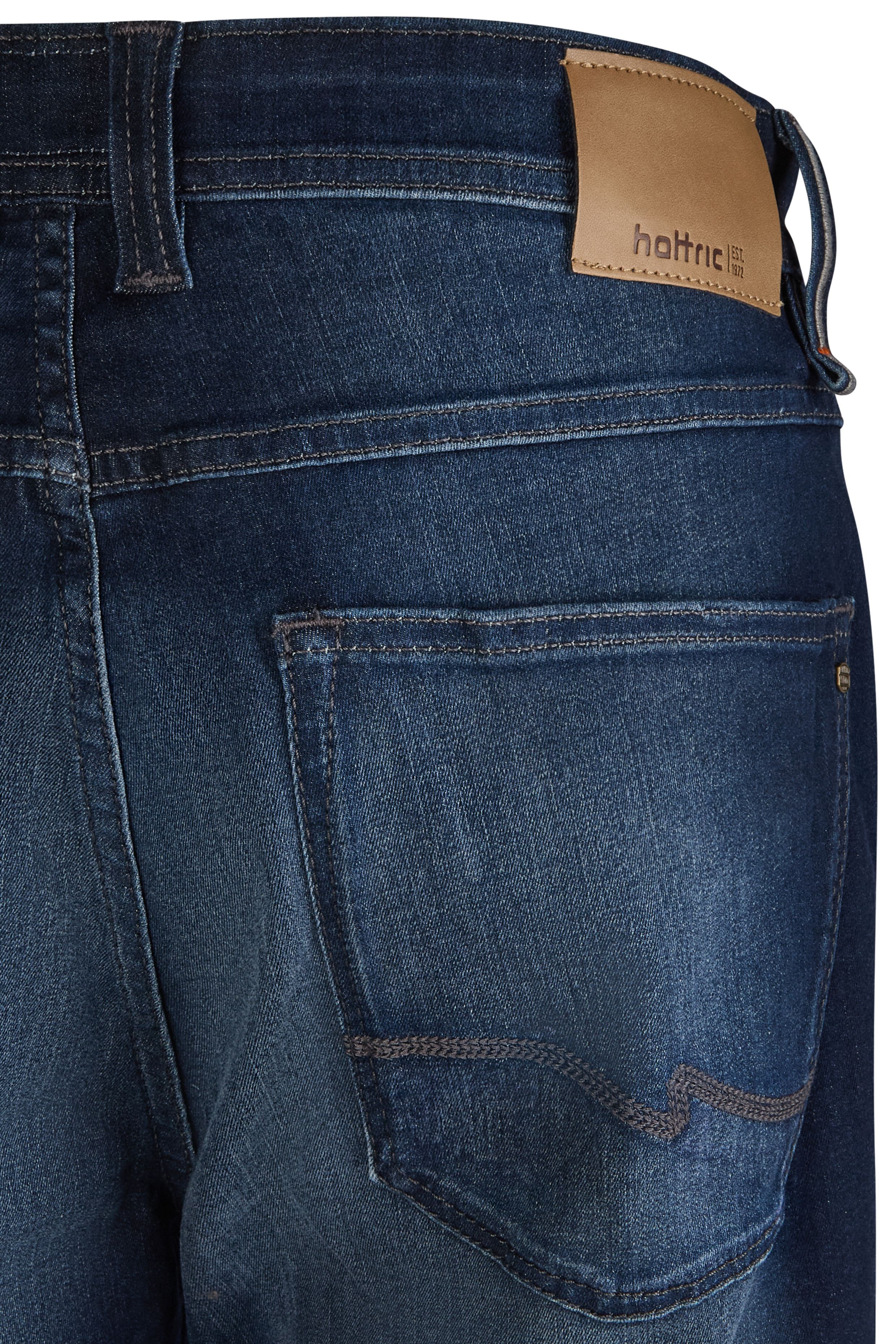 hattric-_25FS_47_688835-5325-47_5-jpg