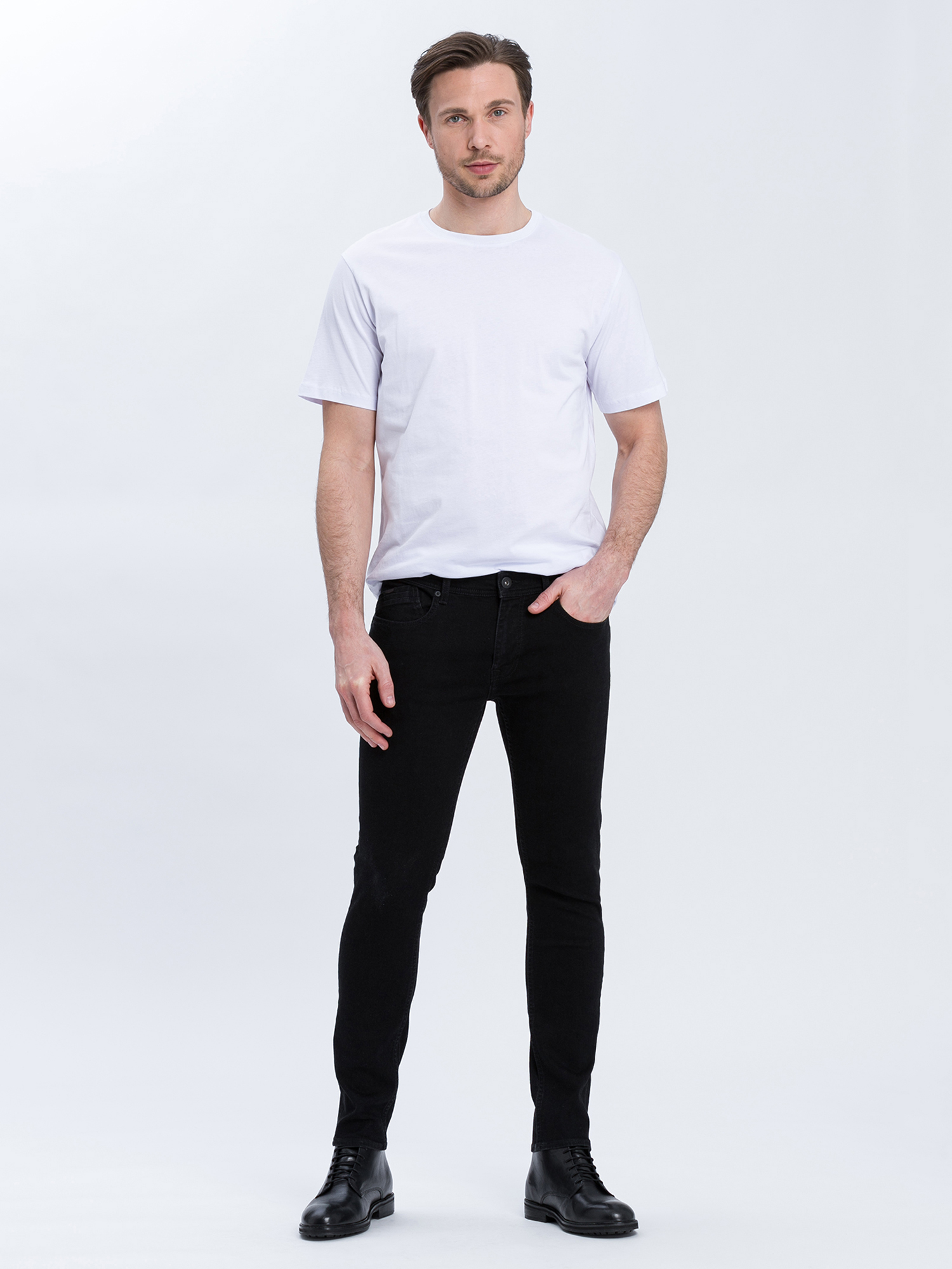 F_163_045_cross_jeans_null_3