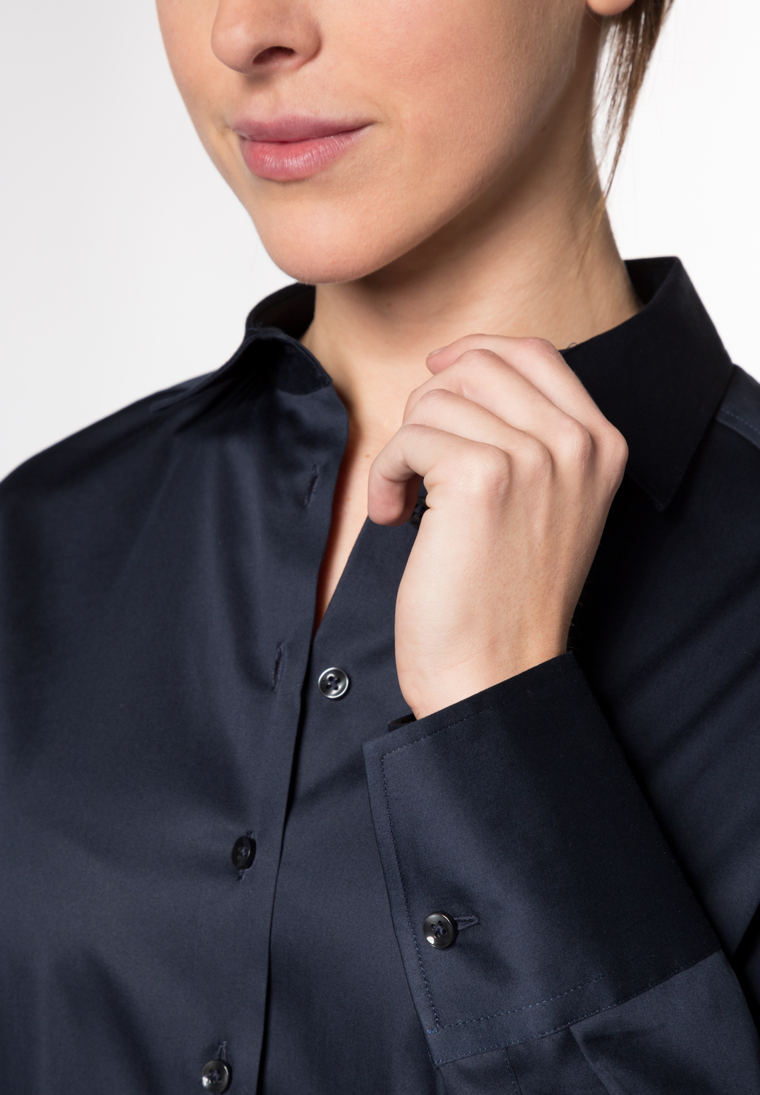 eterna-modern-classic-langarm-bluse-marine-5352-d708-19-et5352d70819dlDkjbGthOuWA
