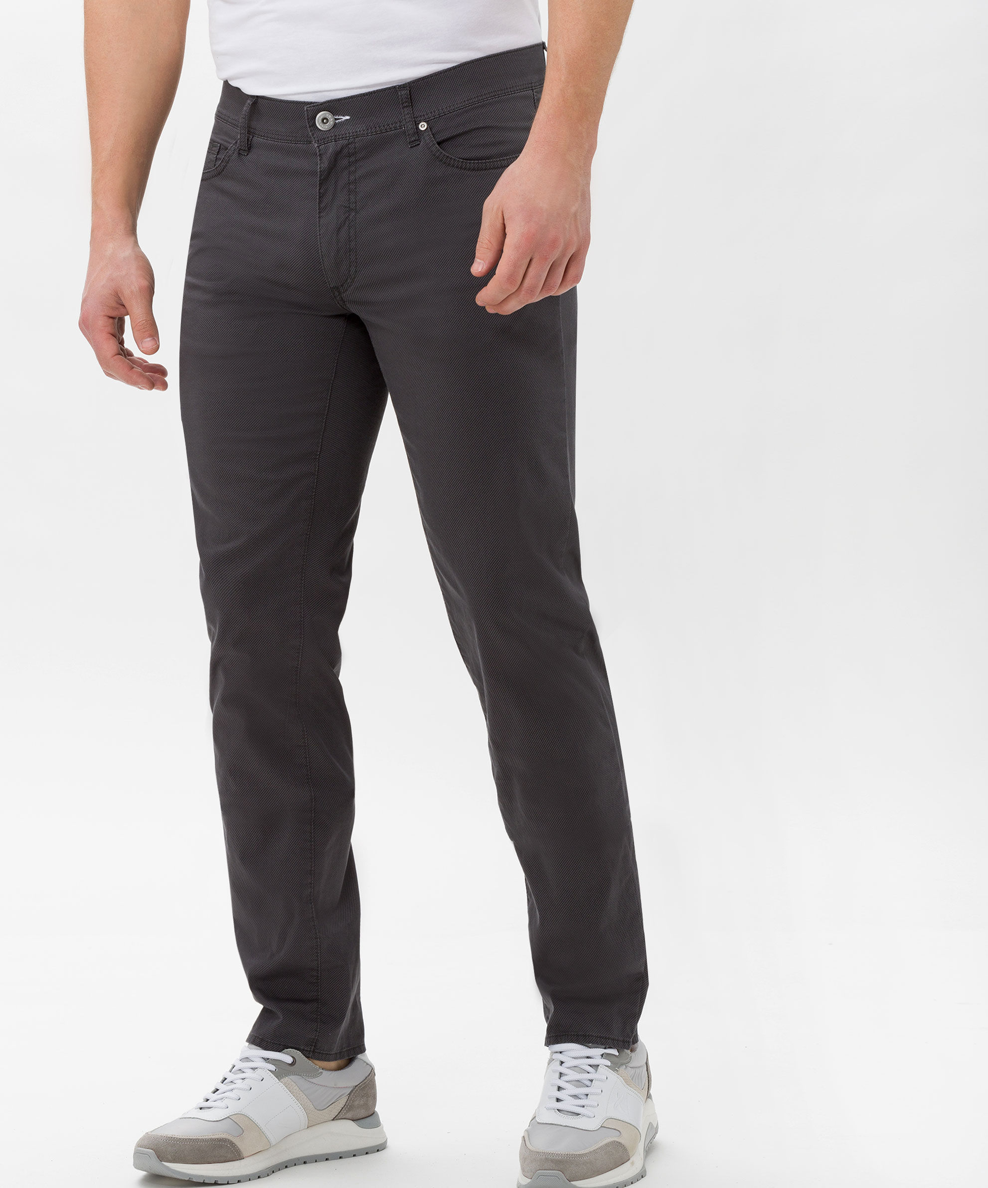 BRAX_122_04_841154_7884120_4