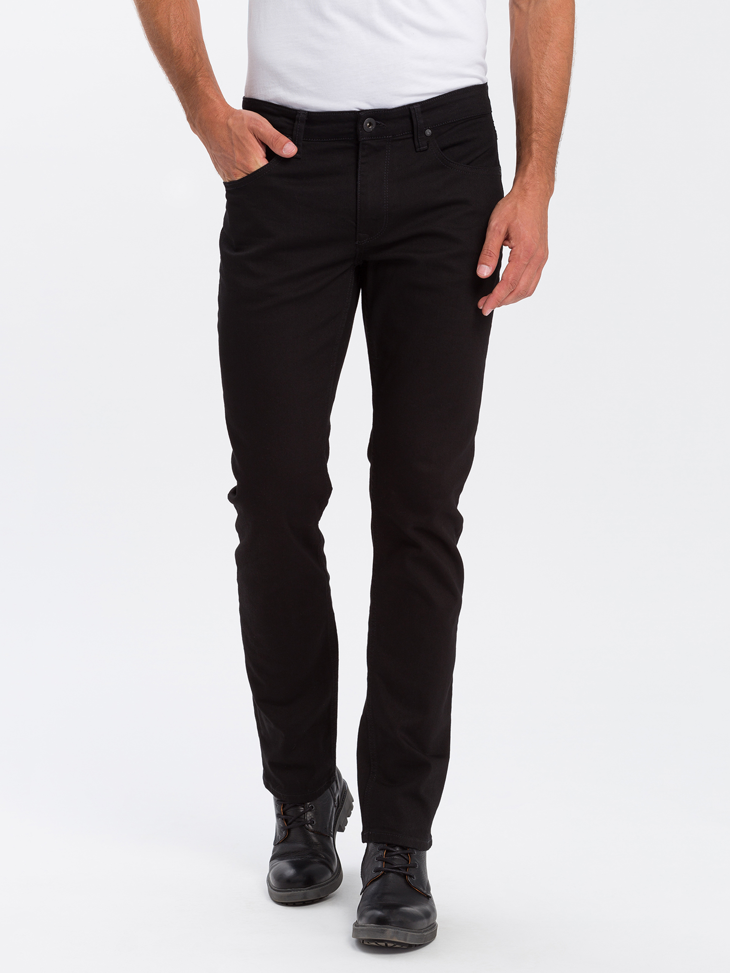 bc1 CROSS JEANS DYLAN black crincle E195-101