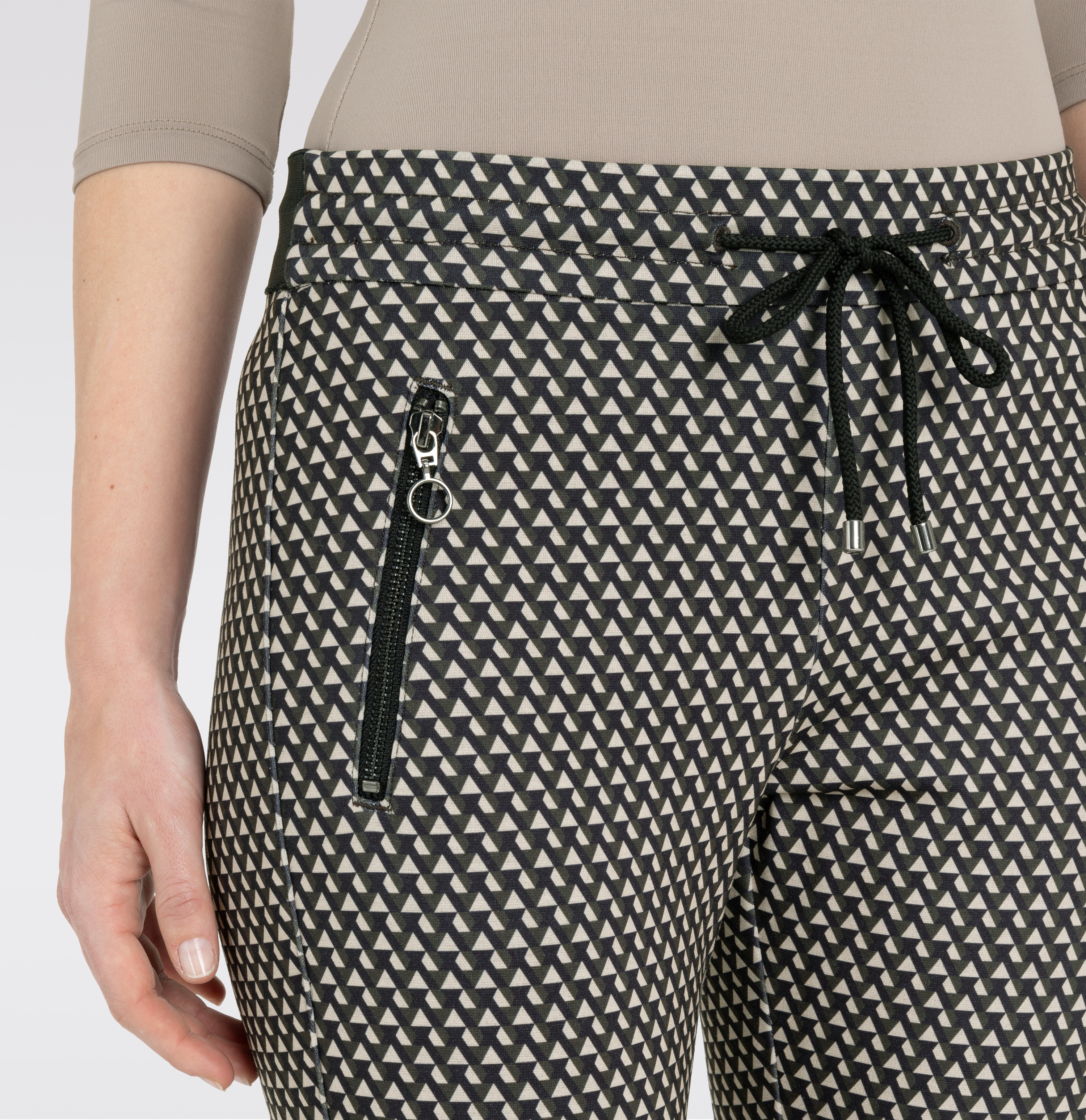 MAC_Autumn-2024_219G_2710-00-0107L-219G_9-jpg