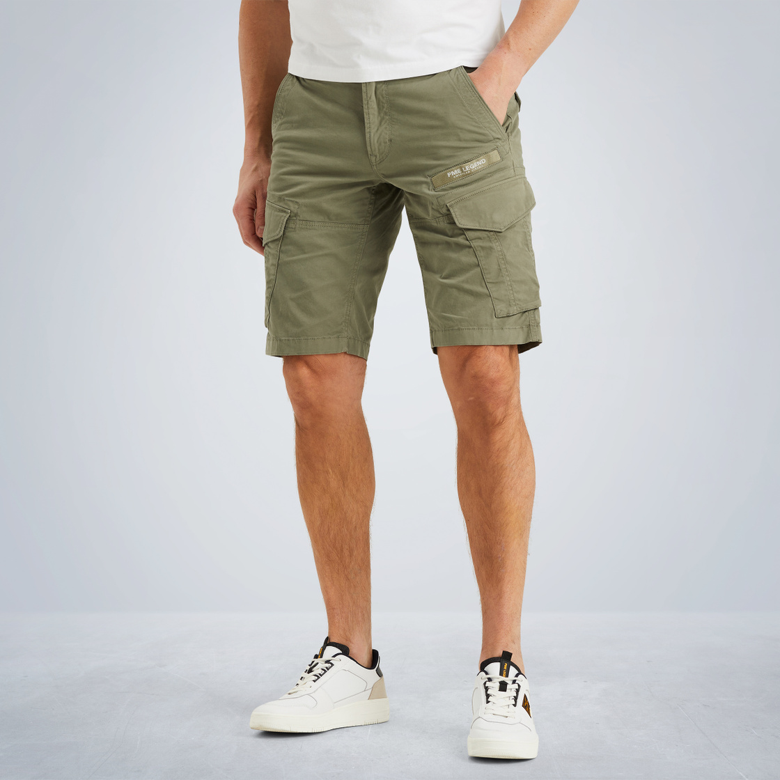 PSH2504661-6149_model_2-jpg