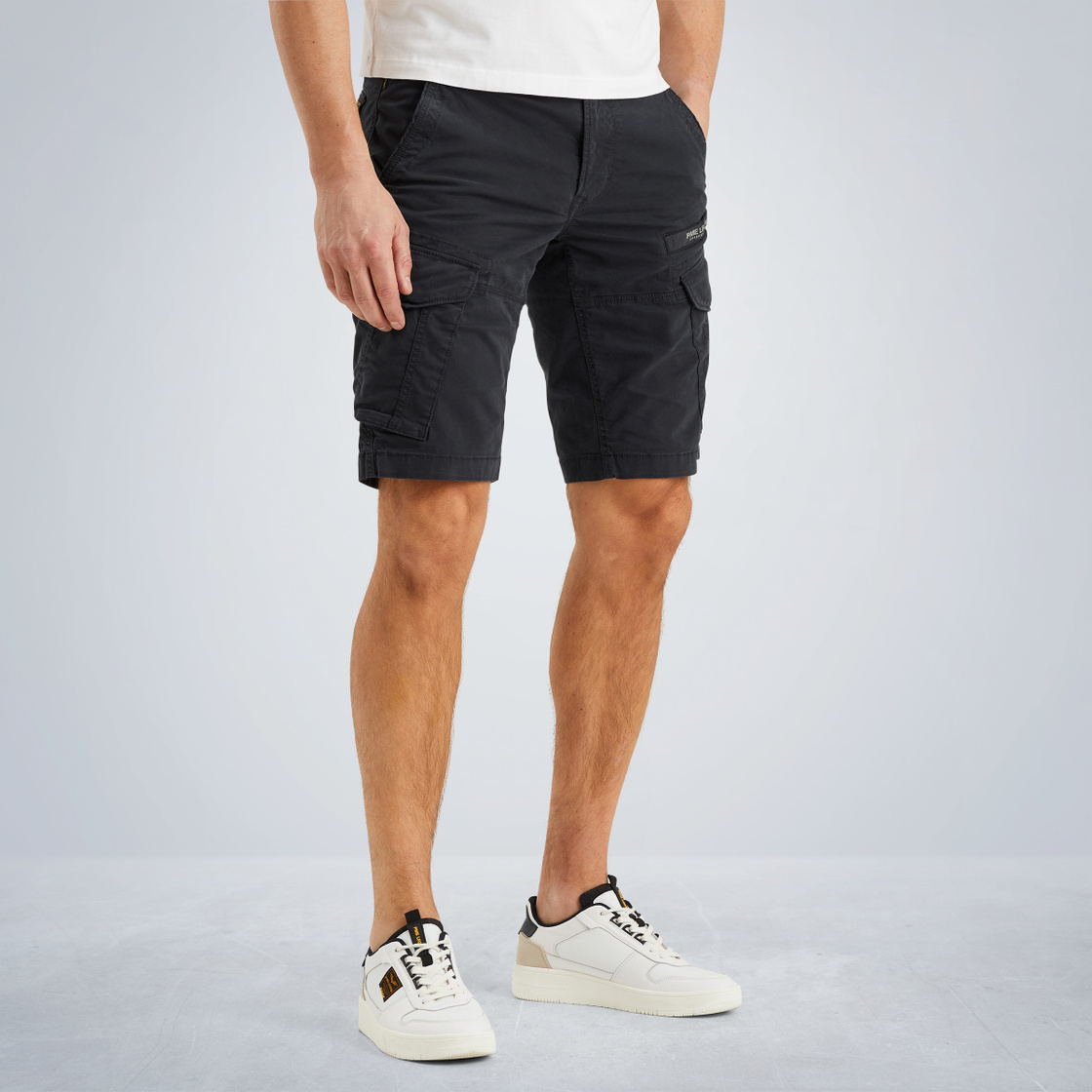 PSH2504661-5281_model_2-jpg