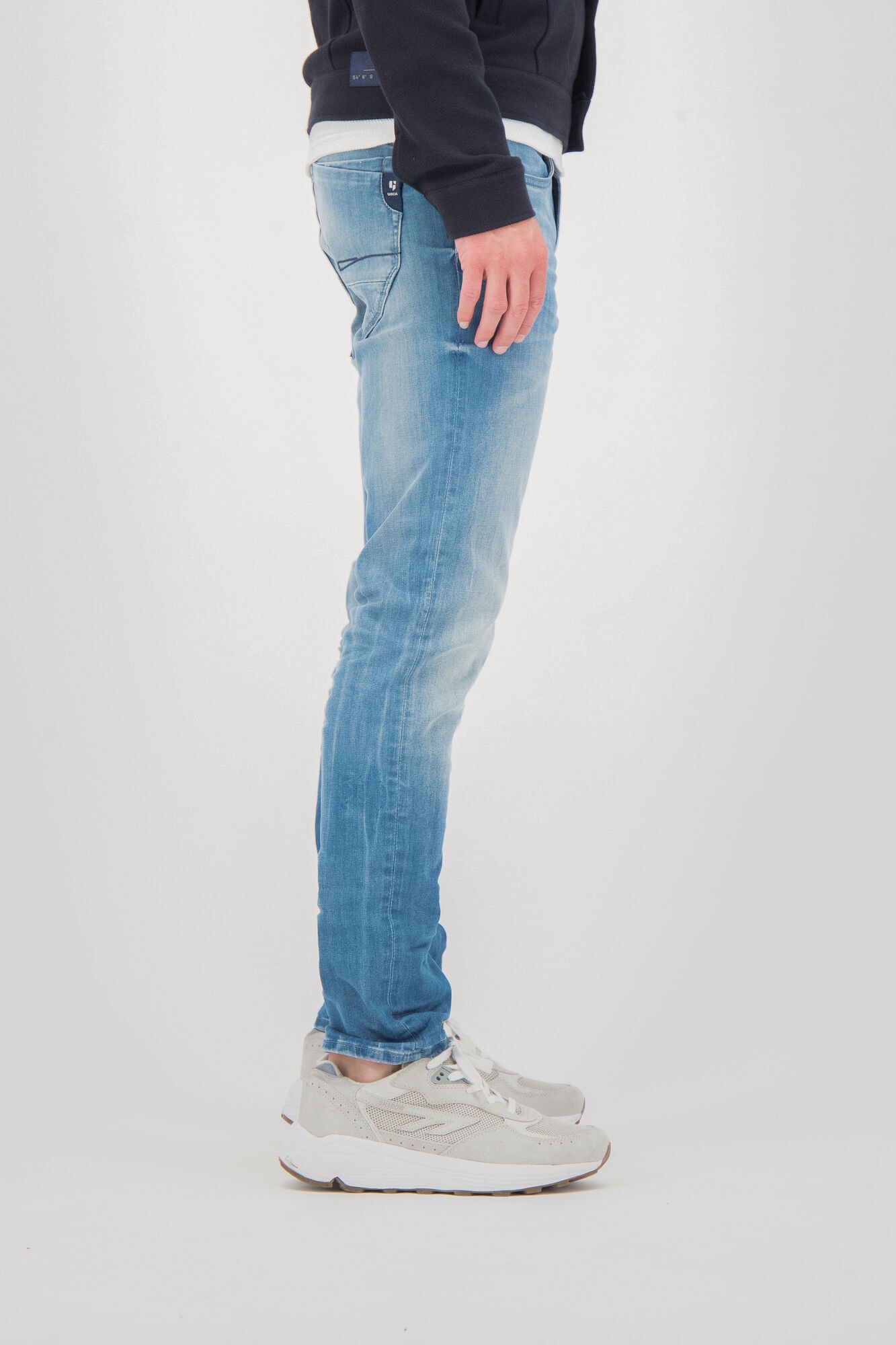 Garcia_NOS_8010_690-8010_5