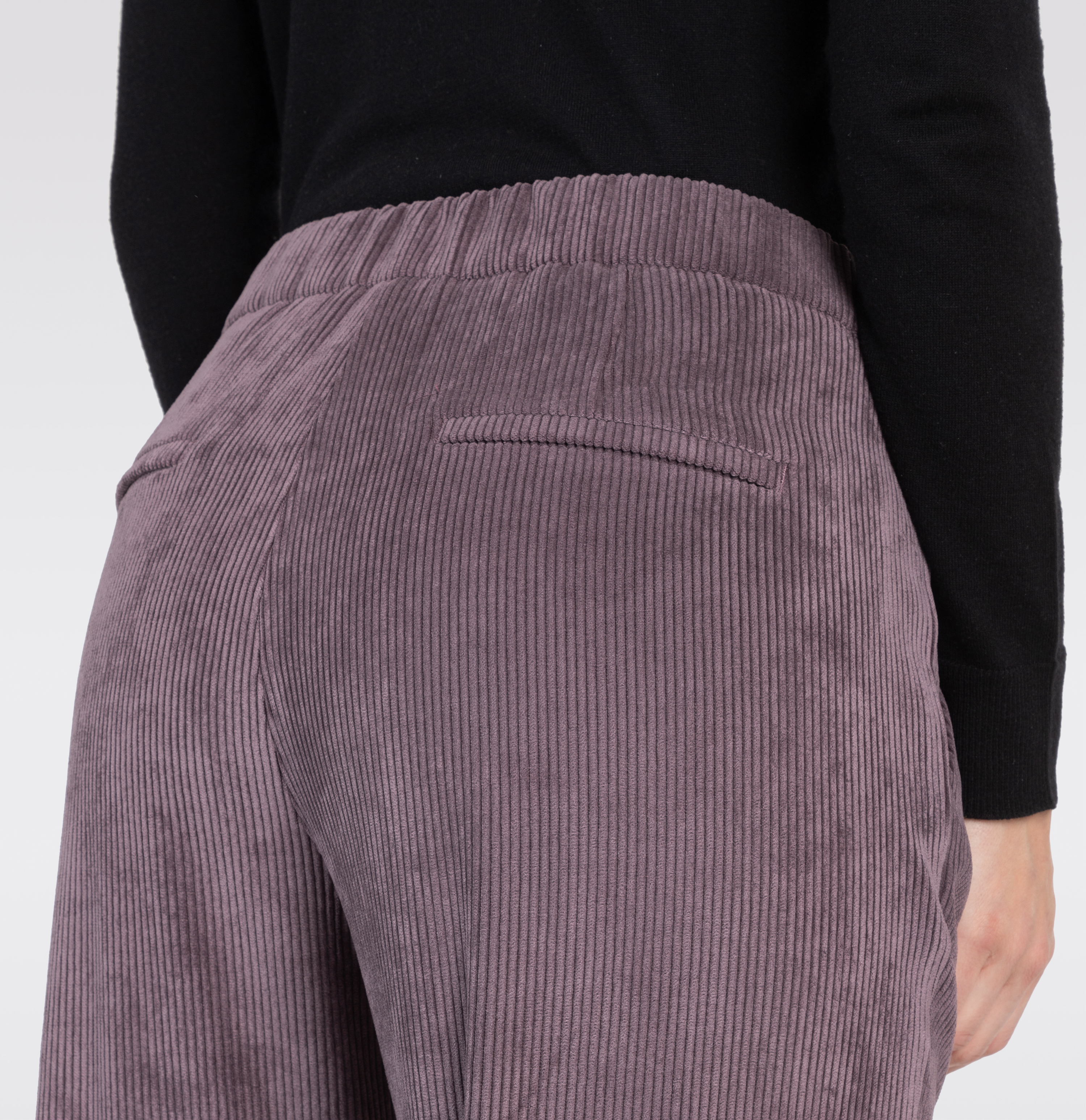 MAC_Autumn-2024_720_3045-00-0410-720_11-jpg